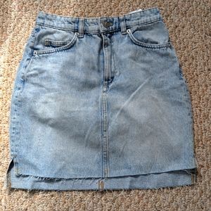 H and M Denim Blue Skirt size 4